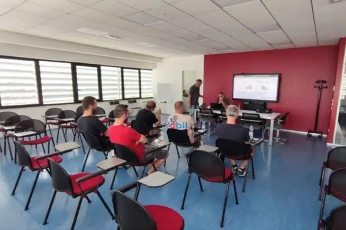 Corso di formazione per addetti a pulizia industriale